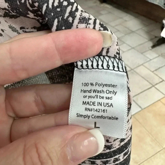 LuLaRoe | Monroe Paisley Boho Aztec Southwestern Print Fringe Kimono Size L - Picture 4 of 5